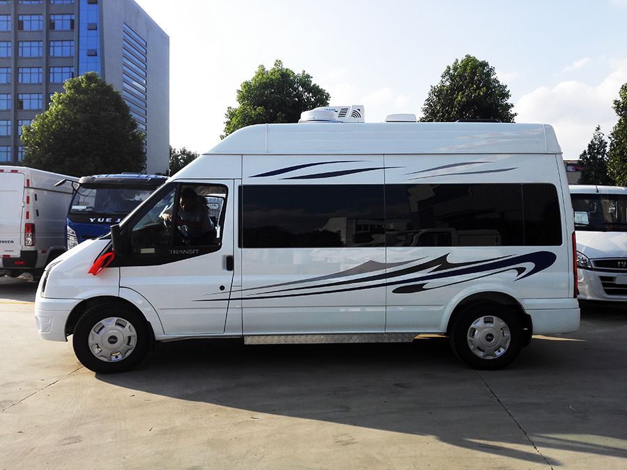福特新世代全順V348長(zhǎng)軸高頂B型房車