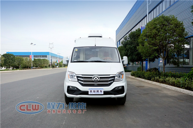 程力傲旅大通V80長軸高頂（國六）B型房車