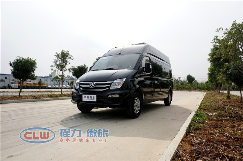 傲旅房車黑色大通國六商務(wù)型