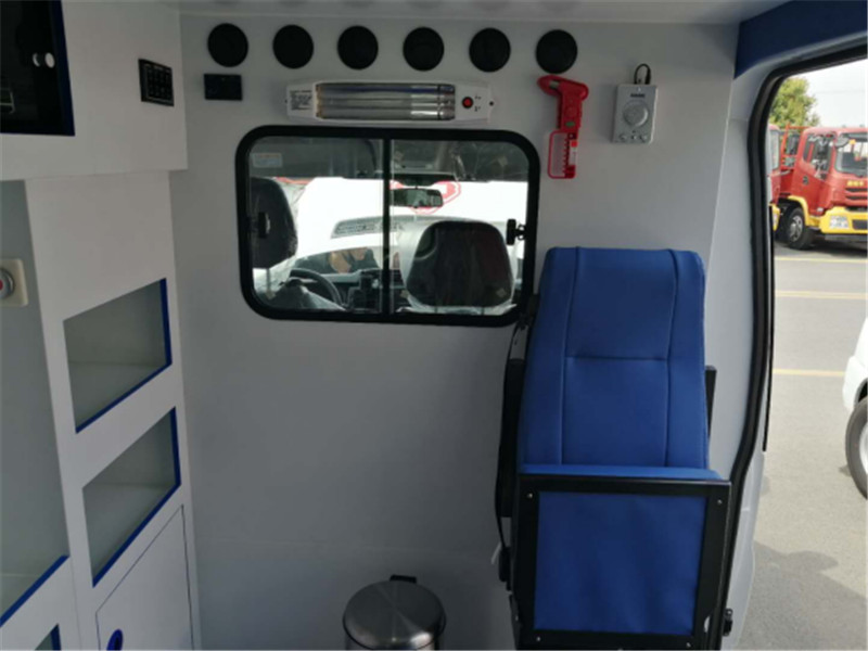 奔馳威霆高頂負壓救護車（國六排放）