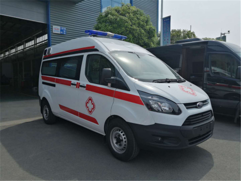 鈴福特新全順負(fù)壓救護(hù)車V362（異形頂）