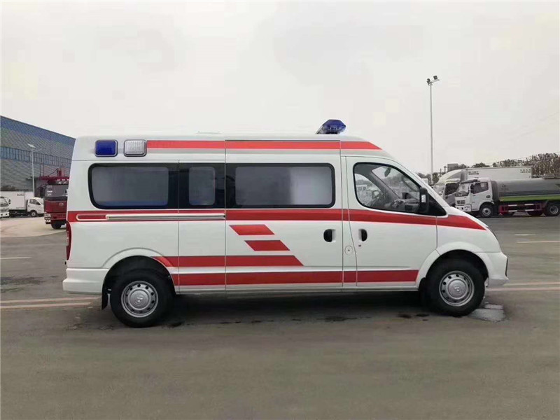上汽大通V80長軸監(jiān)護型負(fù)壓救護車國六