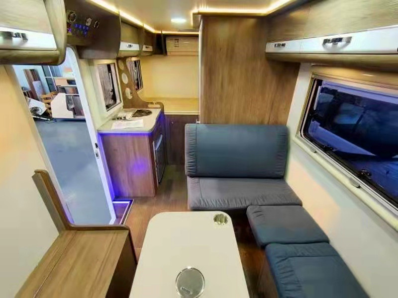 藍牌國六開瑞房車C證可開