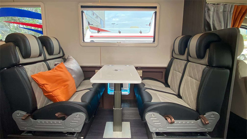 大通V90大額頭C型房車