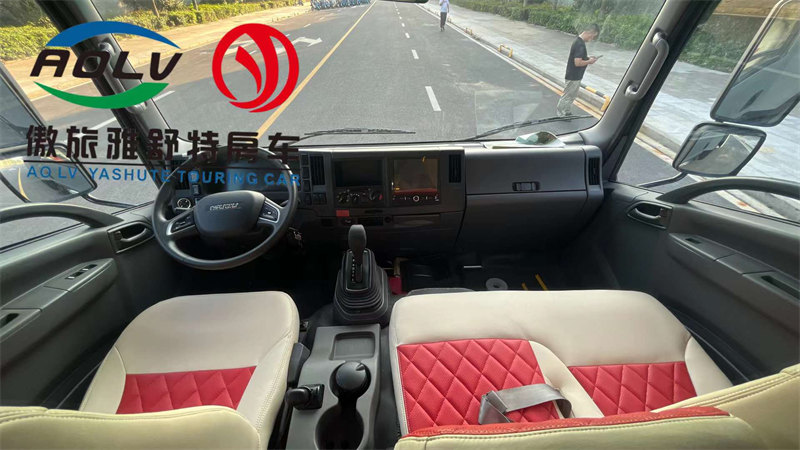 慶鈴五十鈴700P硬派房車