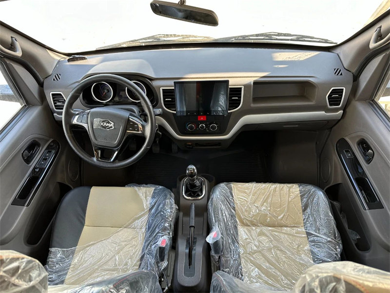 凱馬C型房車四輛（手動(dòng)擋）全新房車全款價(jià)格